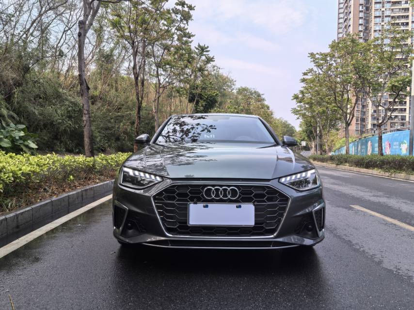 奥迪A4L 2023款 40 TFSI 时尚动感型