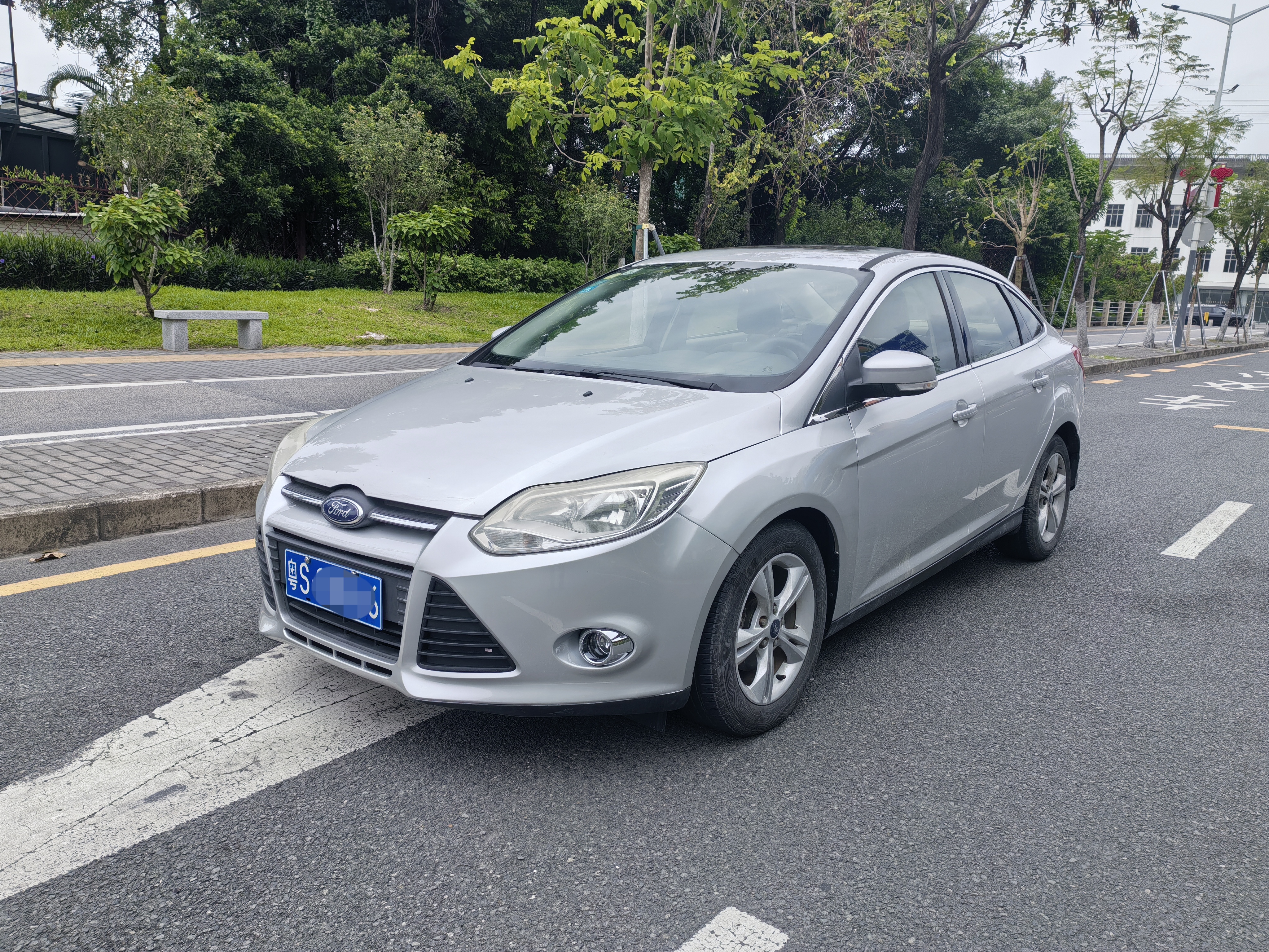 福特 福克斯 2012款 两厢 1.6L 自动舒适型