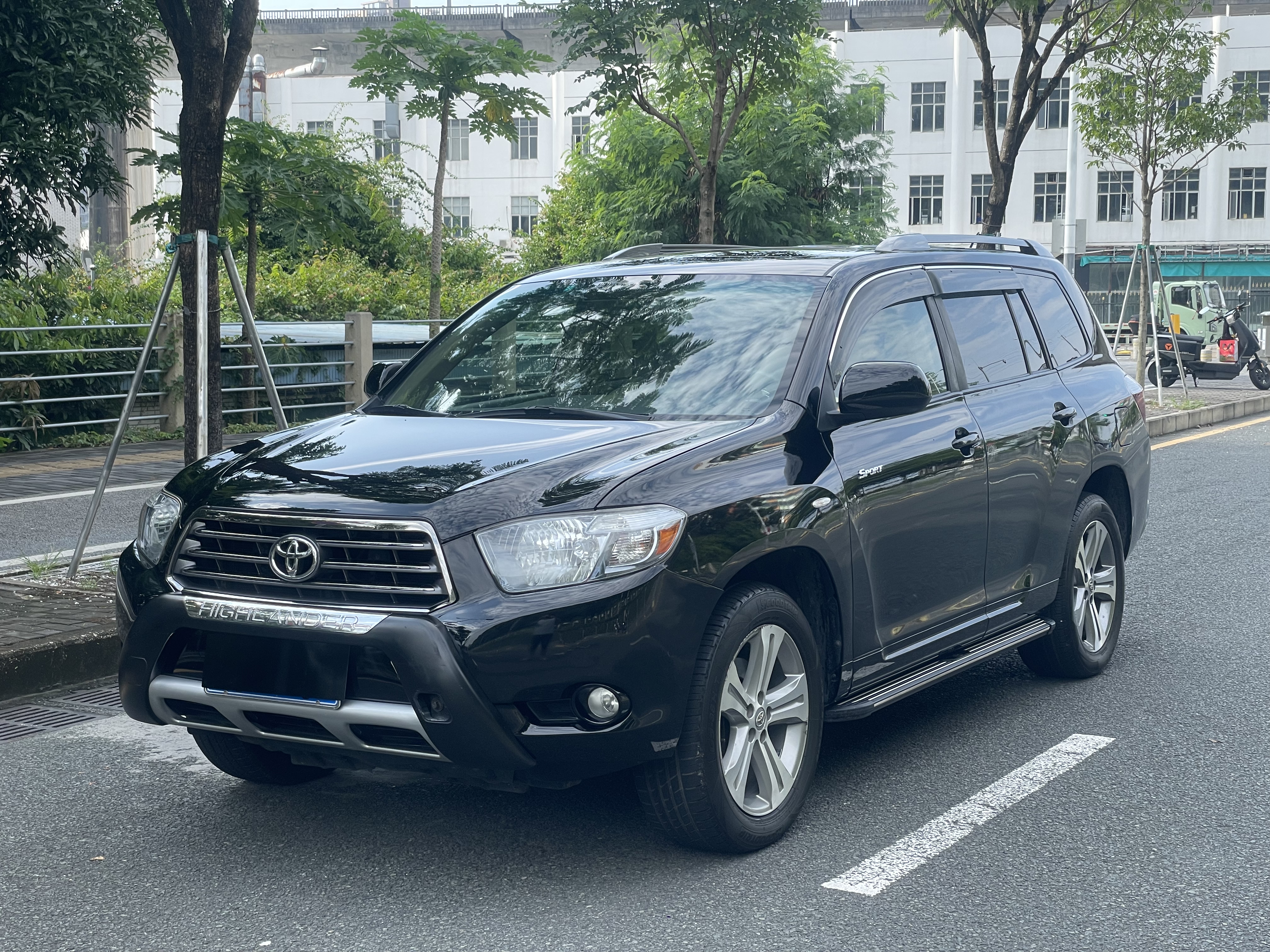 丰田 汉兰达 2009款 2.7L 两驱7座豪华版