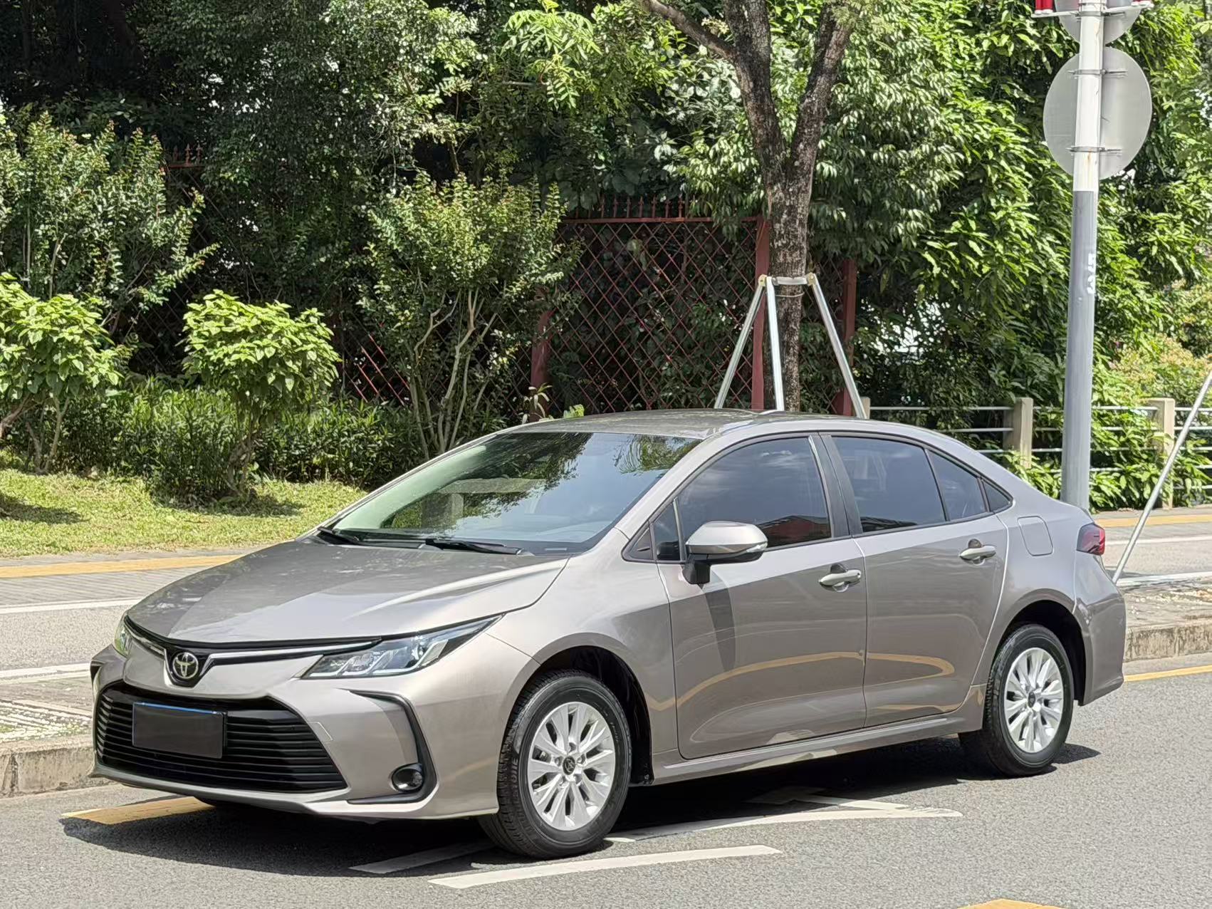 丰田 卡罗拉 2023款 1.2T 先锋版