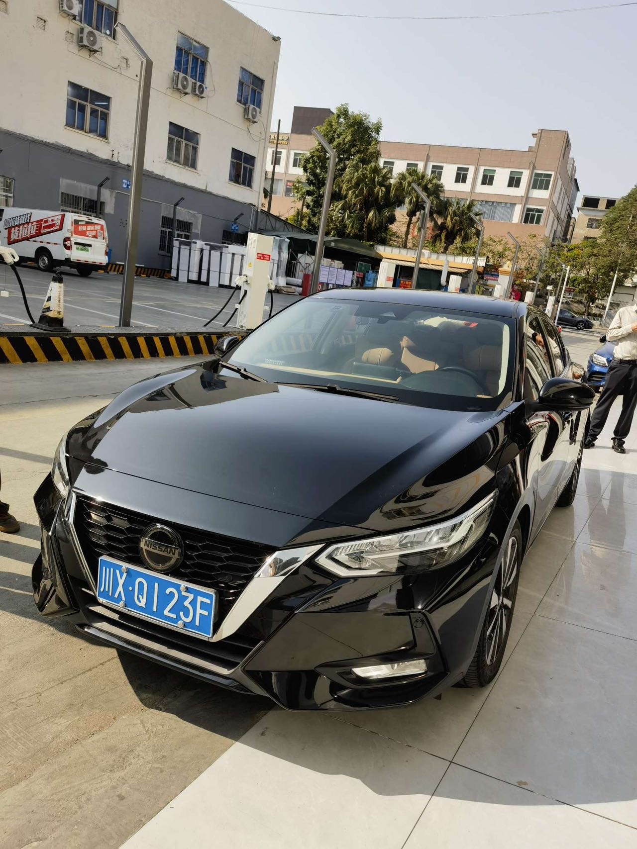 日产 轩逸 2020款 改款 1.6L TOP CVT奢享版