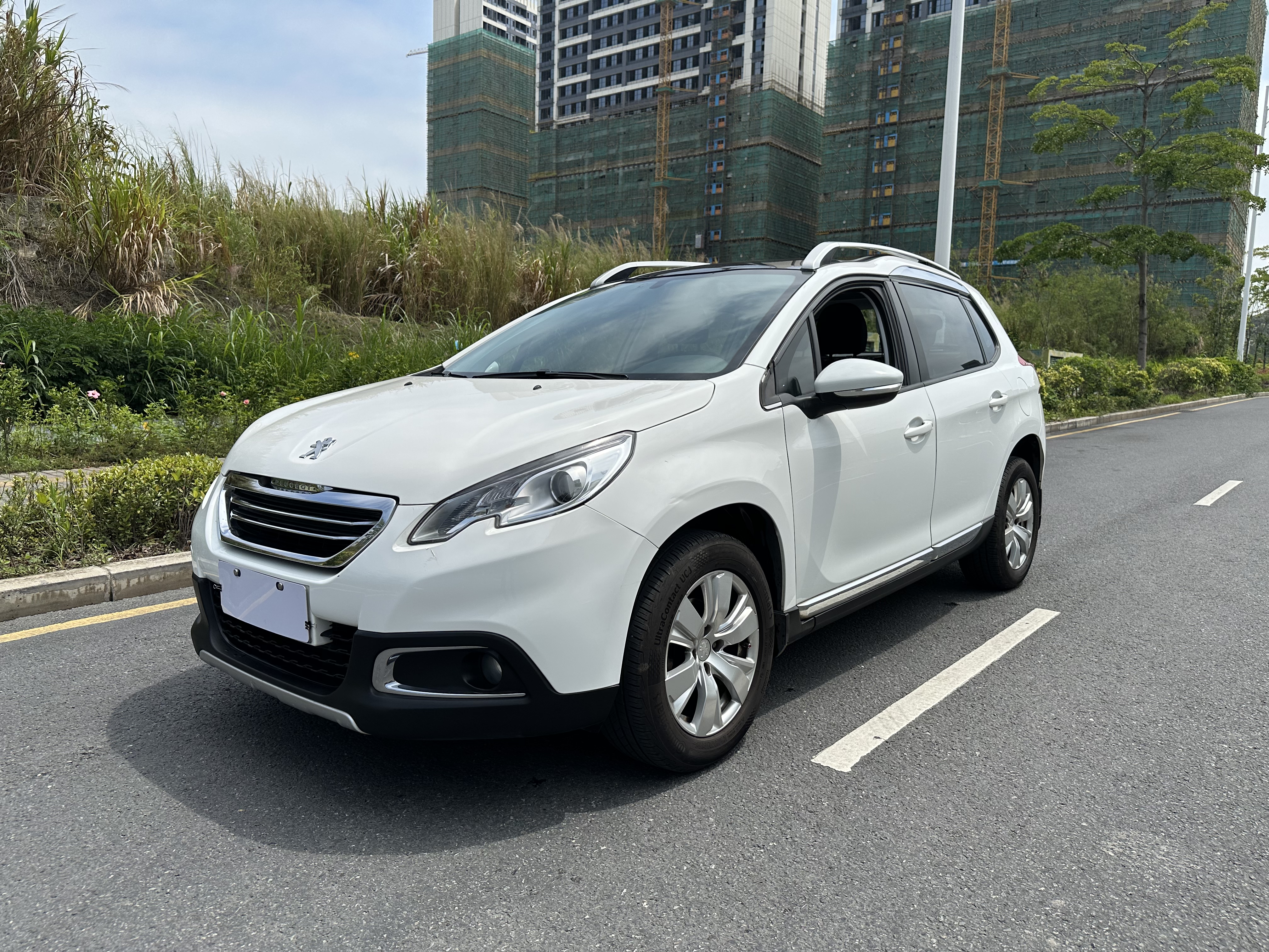 标致2008 2014款 1.6L 自动潮流版