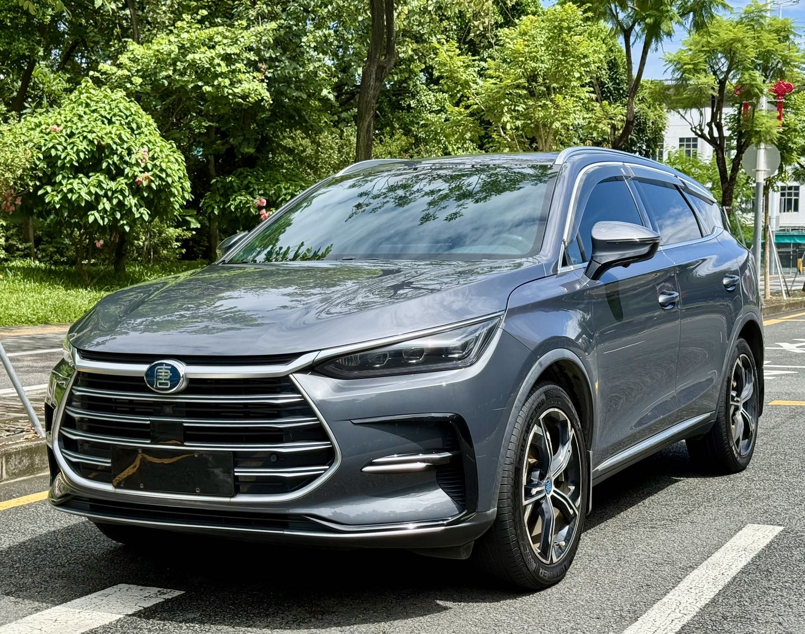 比亚迪 唐新能源 2021款 DM-i 112KM 尊荣型