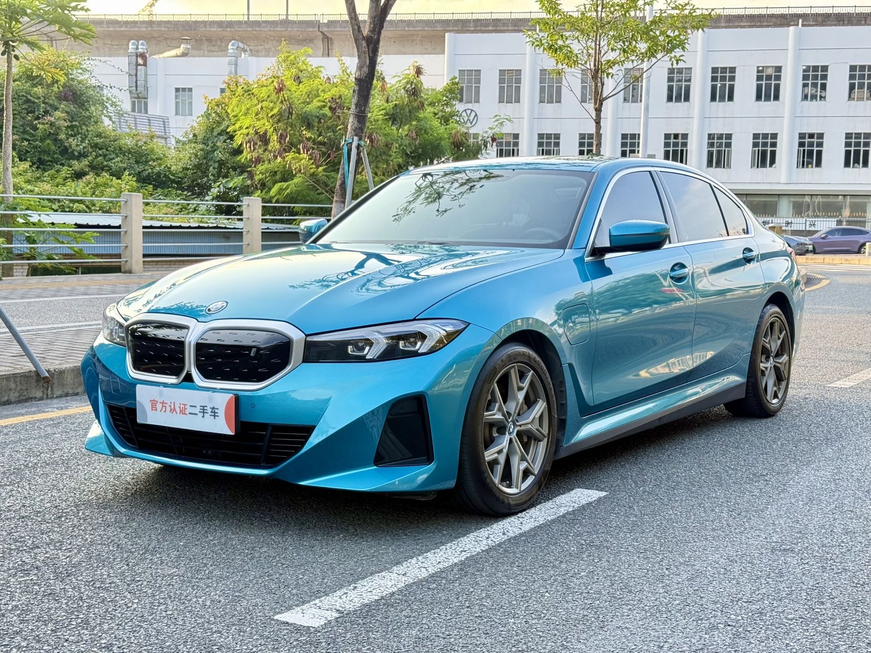 宝马i3 2023款 eDrive 40 L 曜夜运动套装