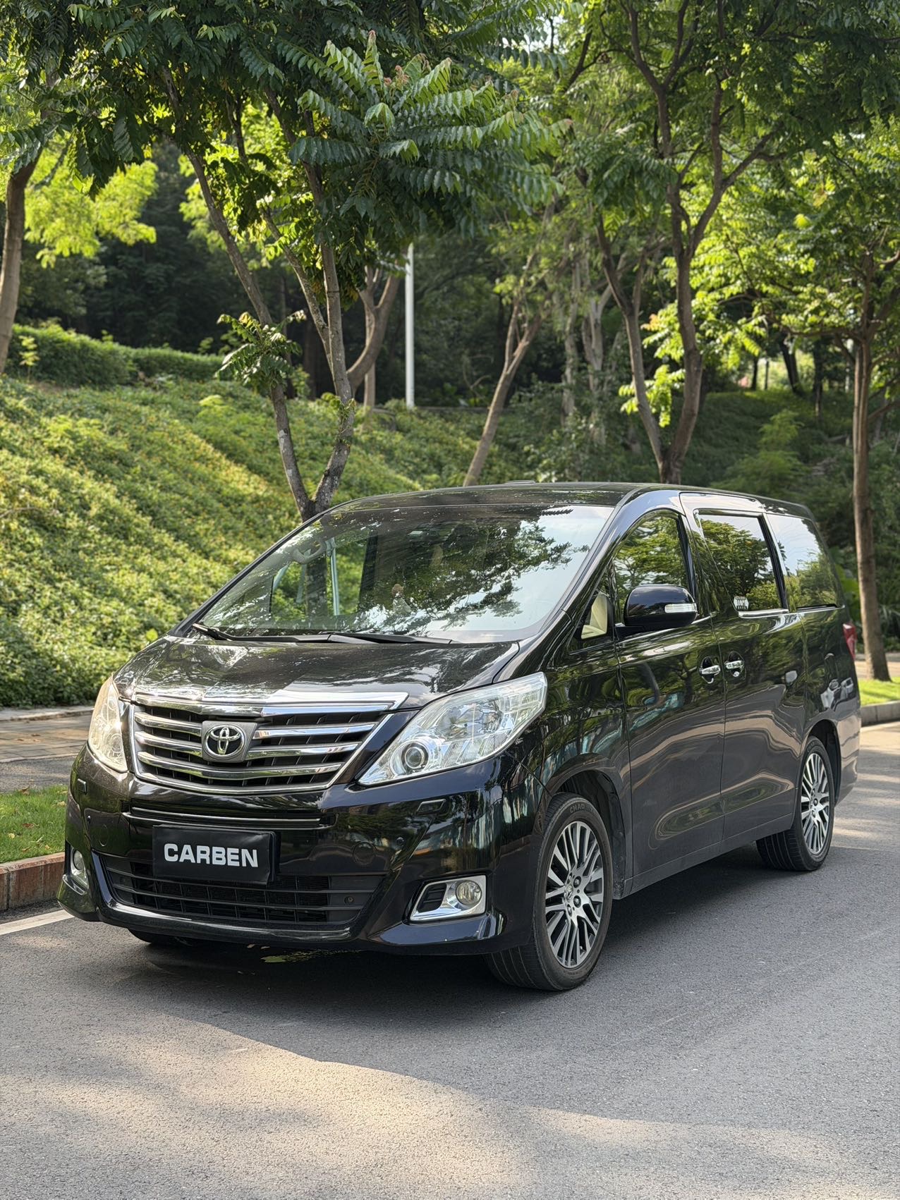 丰田 埃尔法 2012款 3.5L 豪华版
