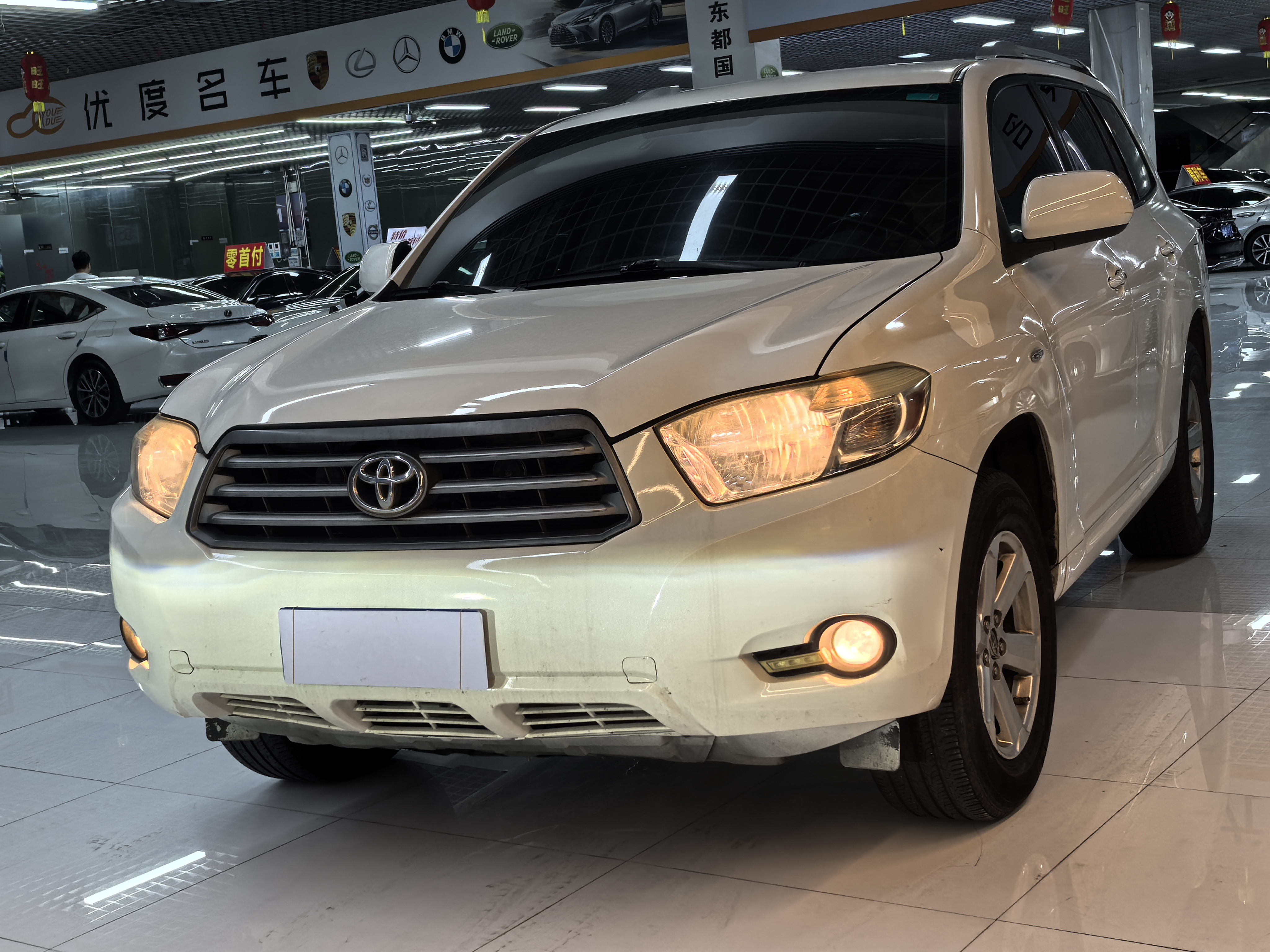 丰田 汉兰达 2012款 3.5L 四驱7座精英版