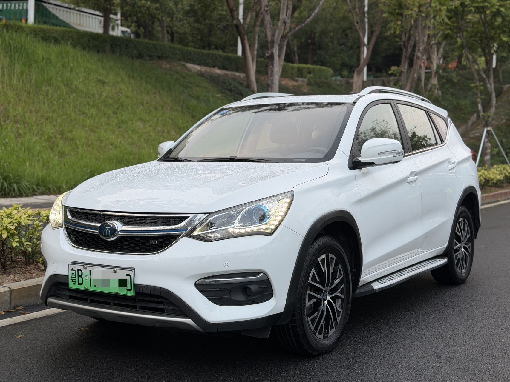 比亚迪 宋新能源 2017款 宋DM 1.5TID 全时四驱豪华型