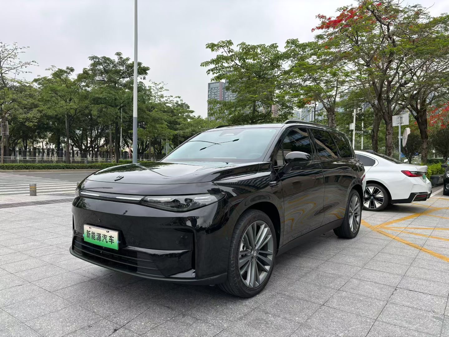 零跑汽车 零跑C16 2024款 纯电 520尊享版