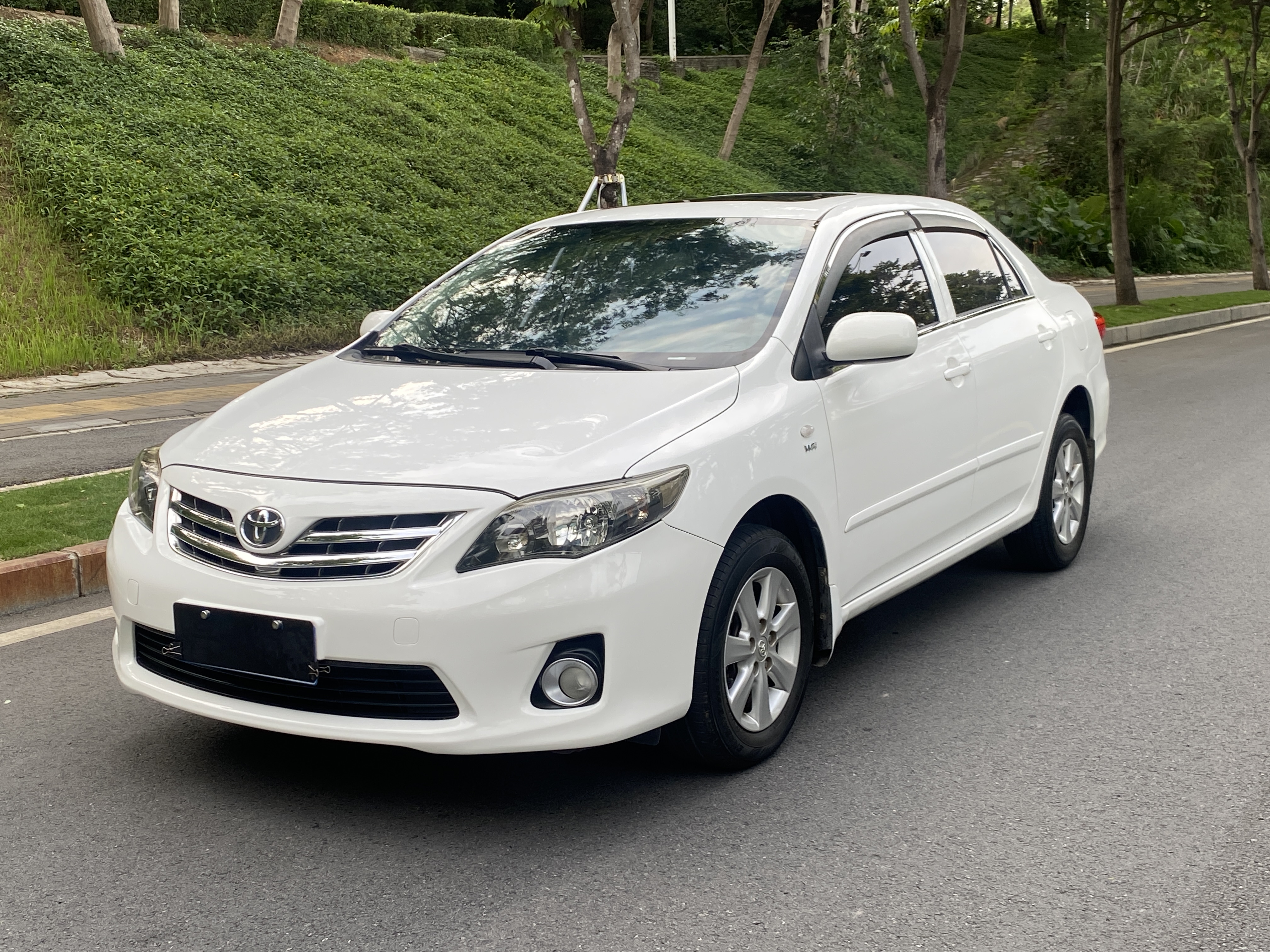 丰田 卡罗拉 2013款 特装版 1.6L 自动至酷型GL